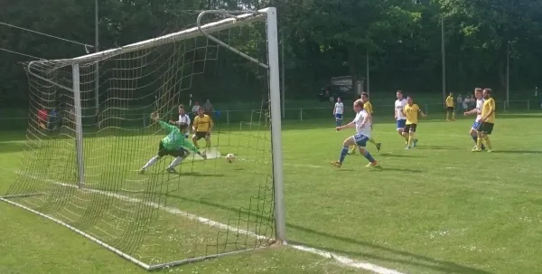 22.05.2016 FSV 04 Viernau vs. SV 08 Steinach